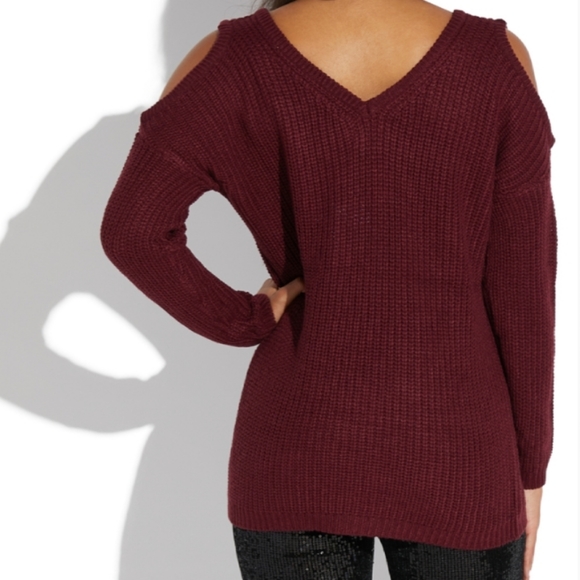 BURGUNDY SWEATER - Picture 2 of 7